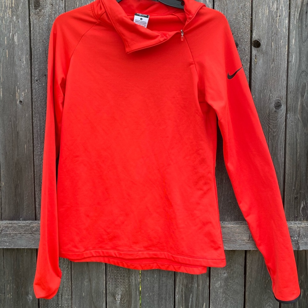 Nike long sleeve shirt